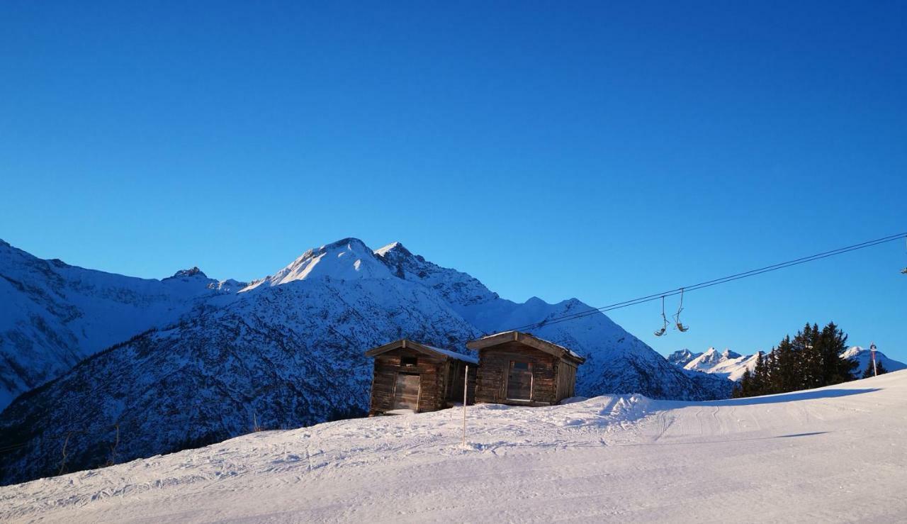 Haus Maria Larcher * Bach (Tyrol)